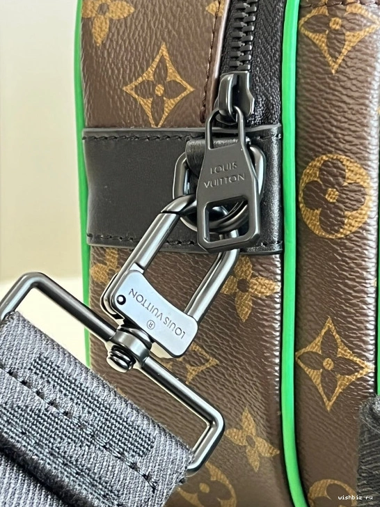 WIS MESSENGER VUITTON LOUIS LOCK S 0817